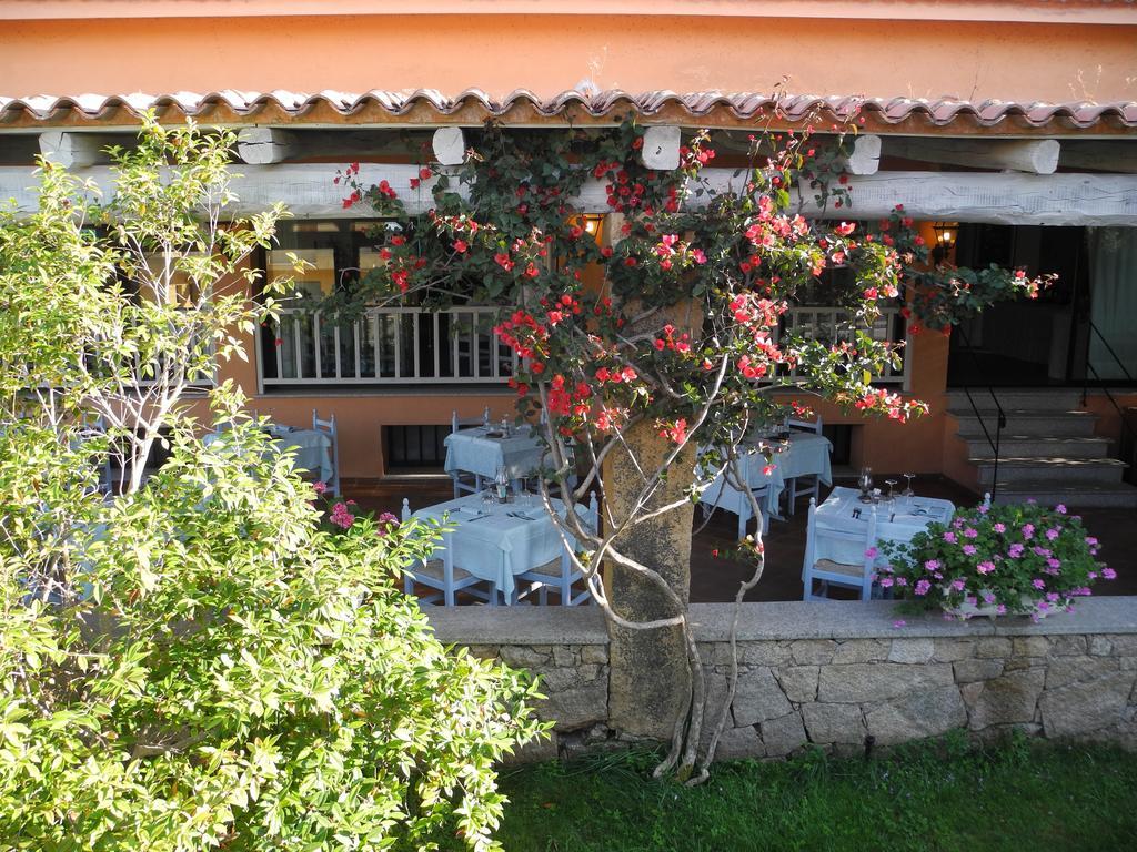 Hotel San Pantaleo Kültér fotó