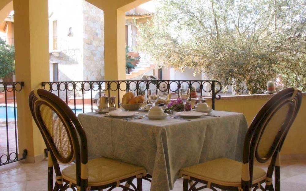 Hotel San Pantaleo Kültér fotó