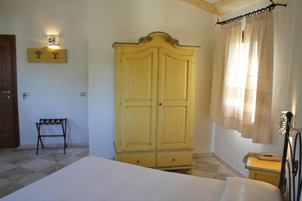 Hotel San Pantaleo Szoba fotó