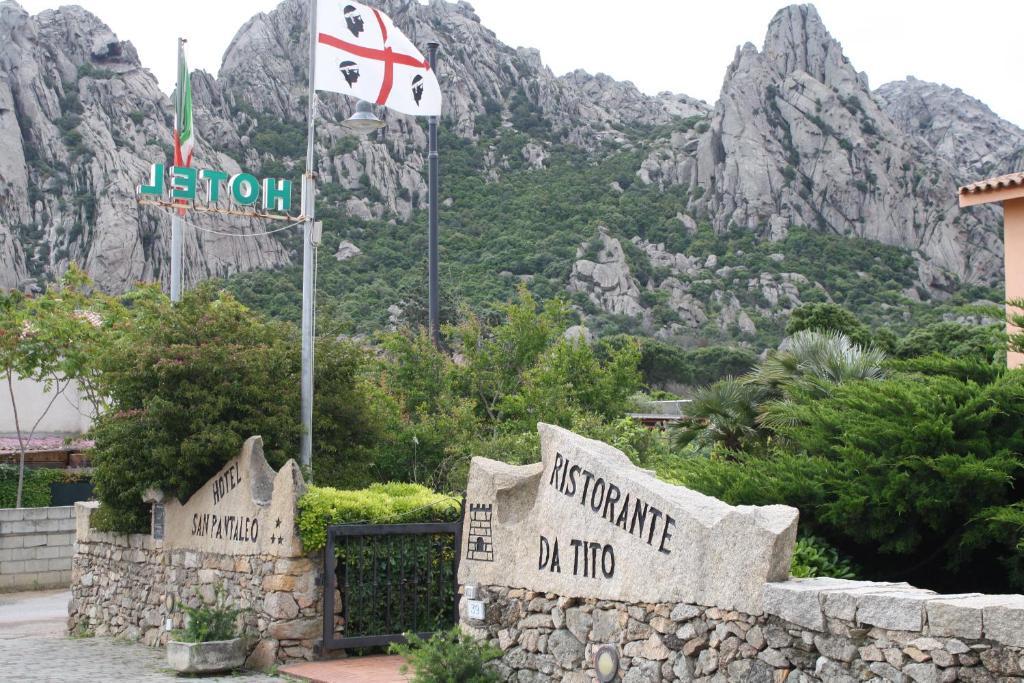 Hotel San Pantaleo Kültér fotó
