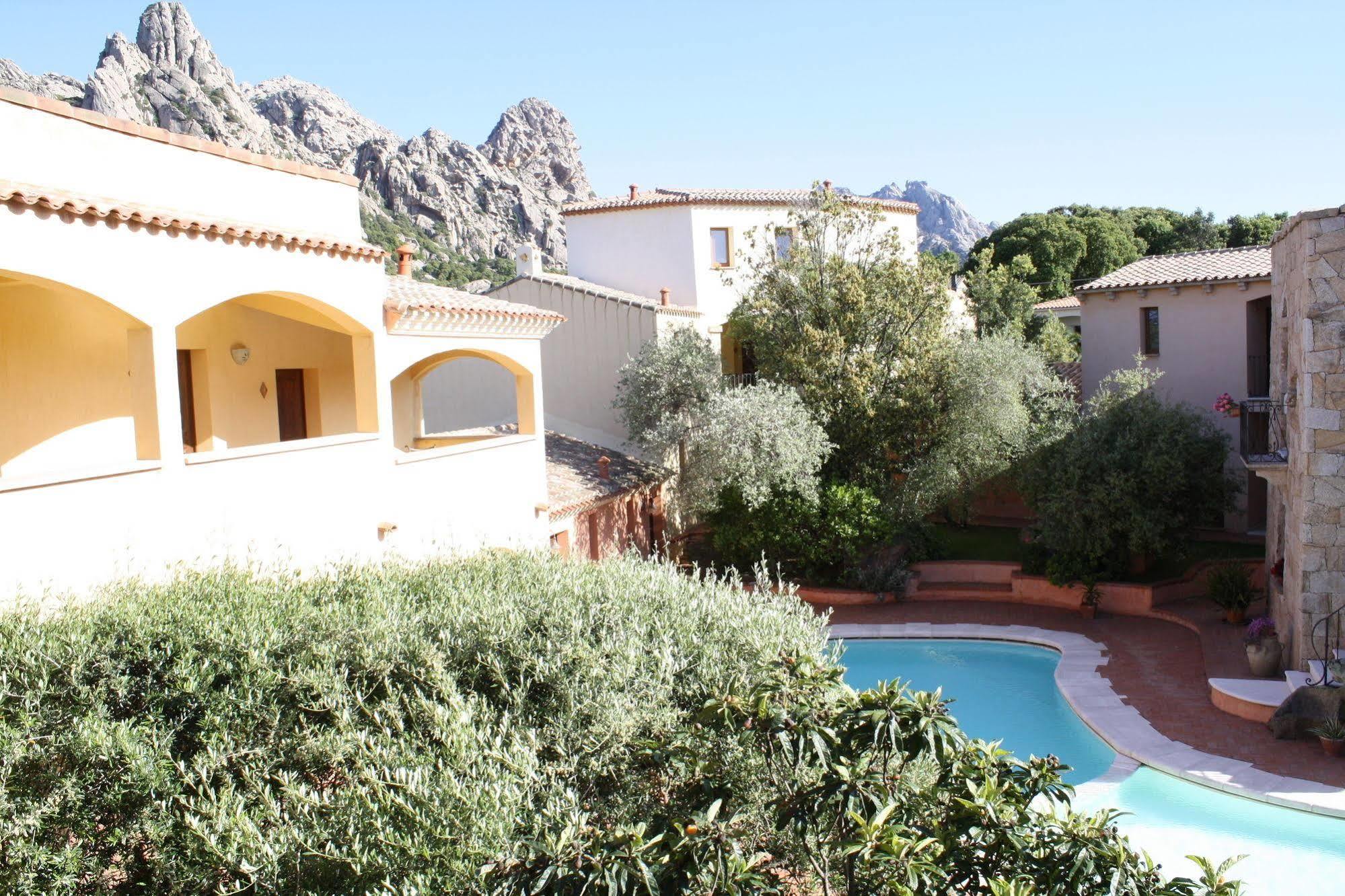 Hotel San Pantaleo Kültér fotó